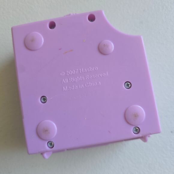 Littlest Pet Shop Teeniest Tiniest Teensies Popping Hamster House + 3 Figures - Picture 12 of 12